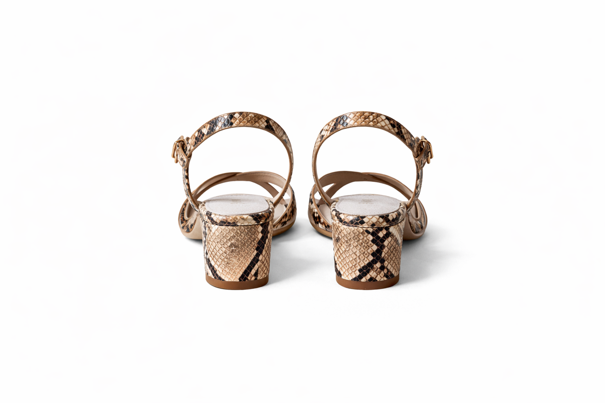 Sandle Snakeskin, trendy, comfy, casual, bold (Mariamare)