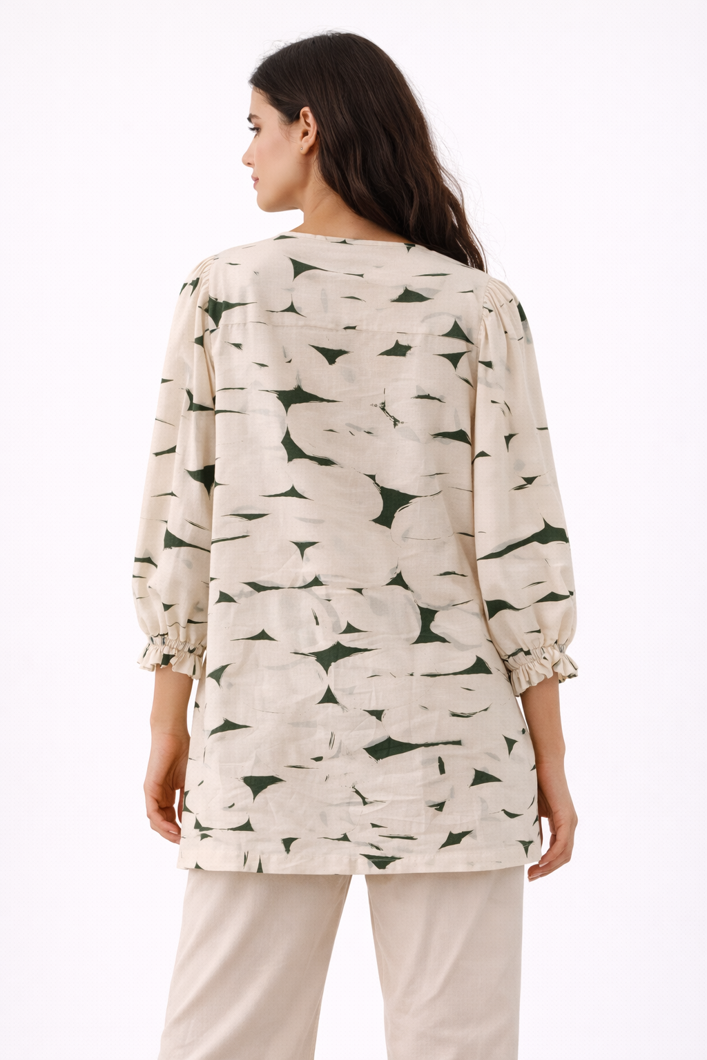 Printed blouse with long ruffles (Hanita)