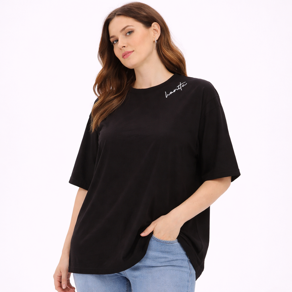 Modern oversized black t-shirt blouse (Hanita)