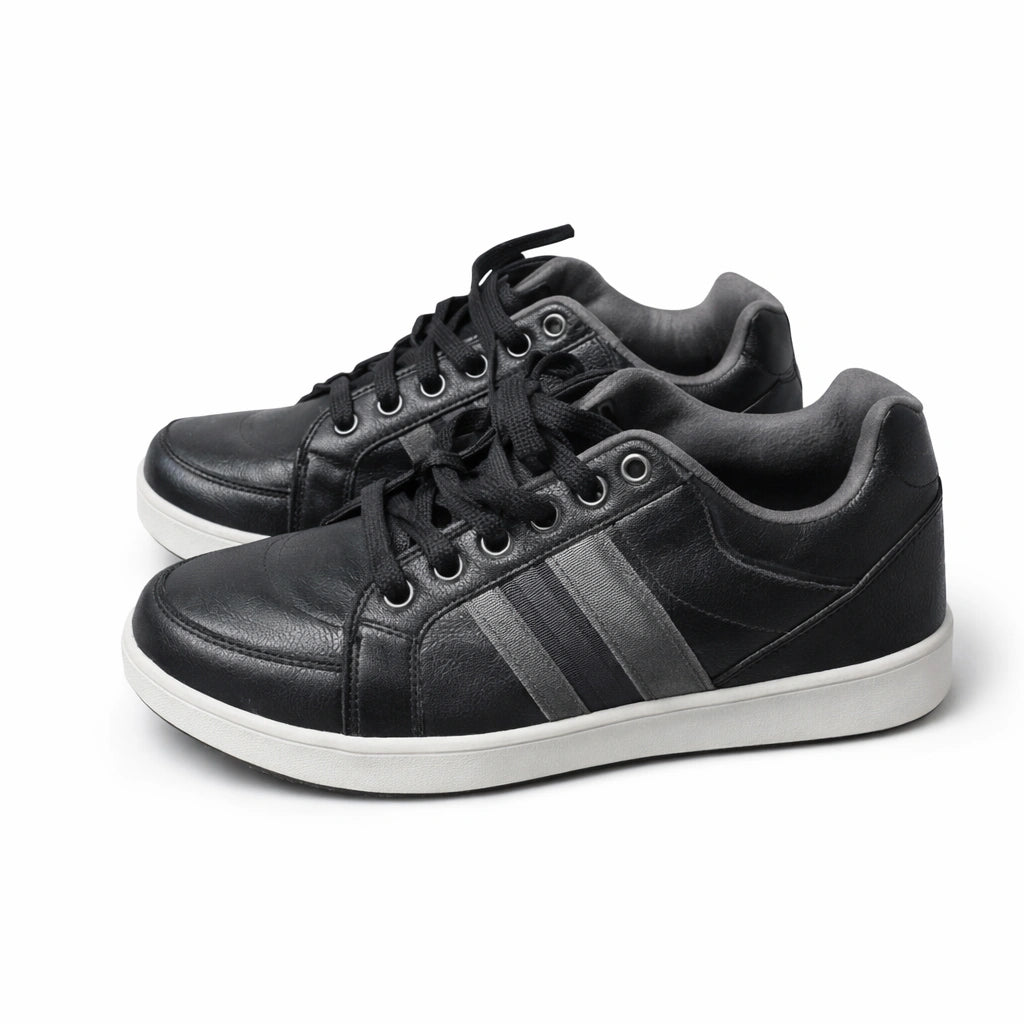 Men’s Black Casual Sneakers (inside)